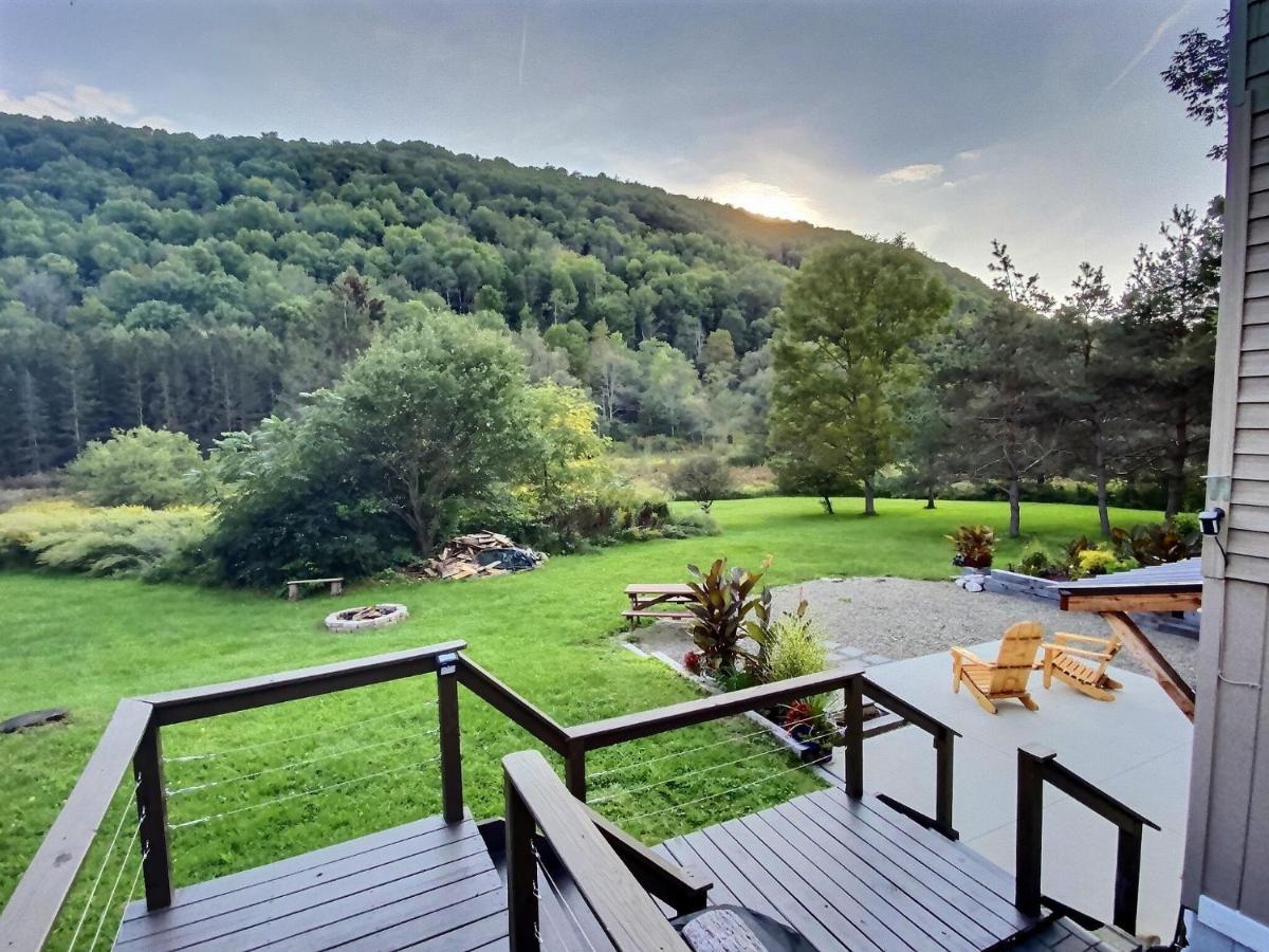 The Maples Apt - King Bed, Pet Friendly, Beautiful Views Ellicottville Bagian luar foto