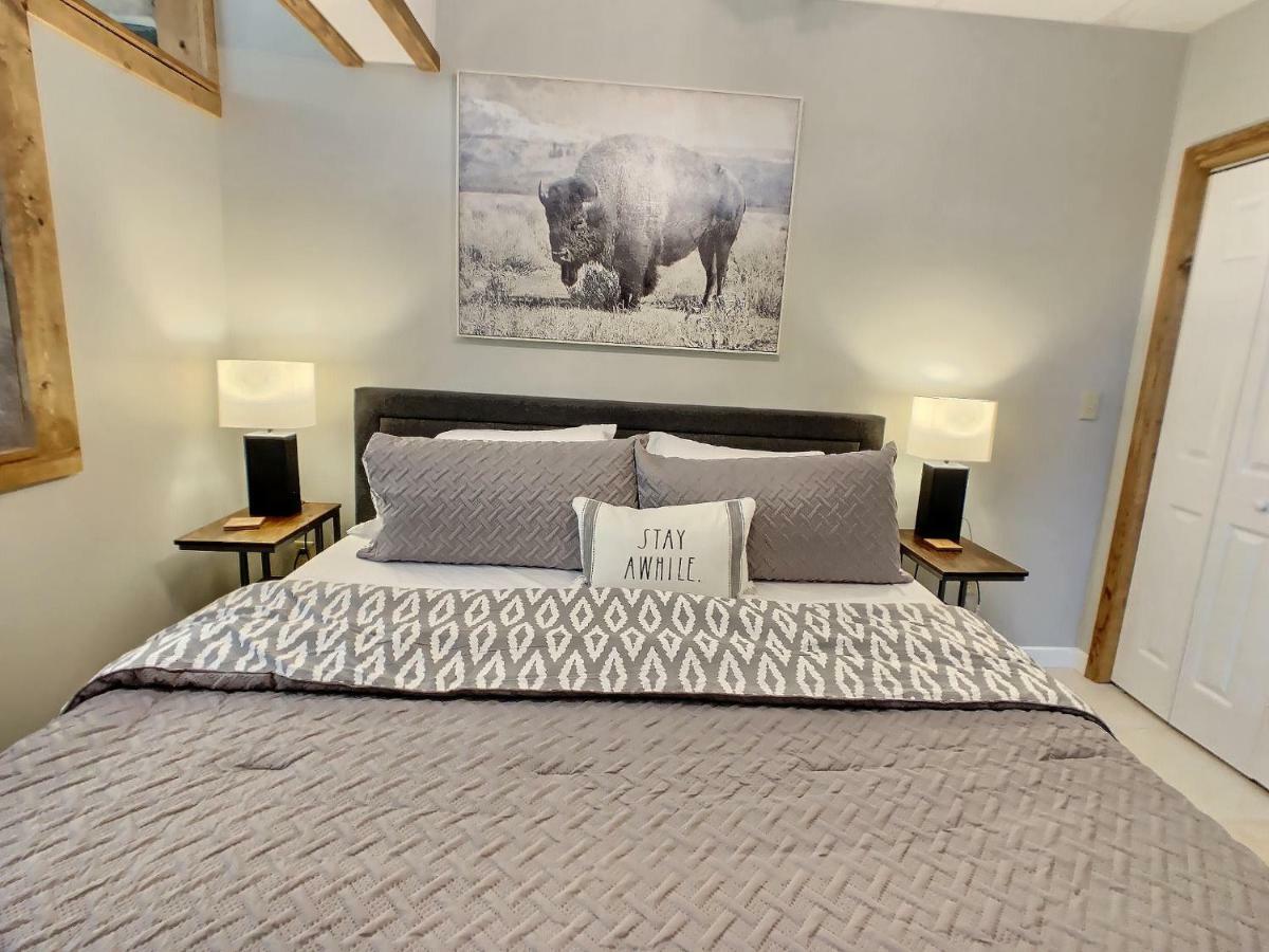 The Maples Apt - King Bed, Pet Friendly, Beautiful Views Ellicottville Bagian luar foto